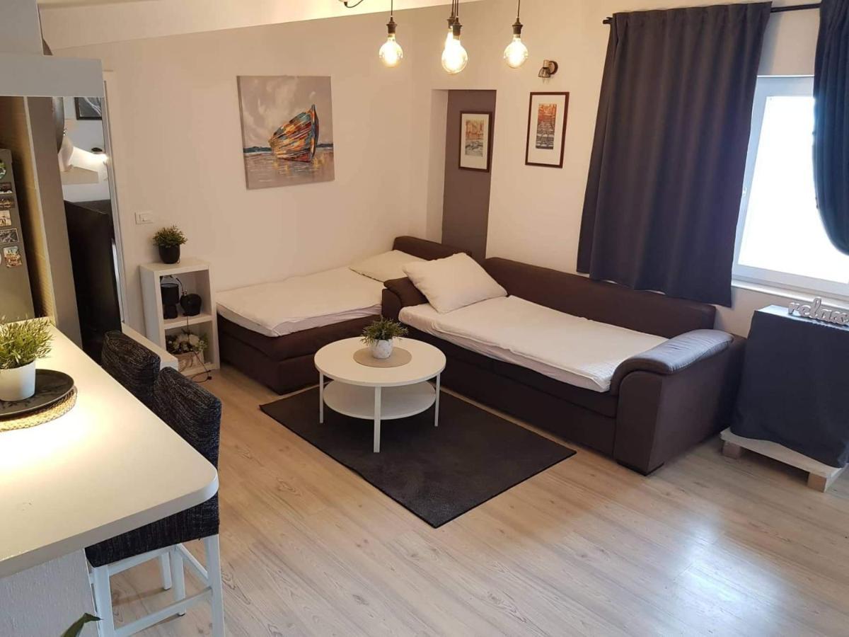 Apartment Silvija Makarska Exteriör bild